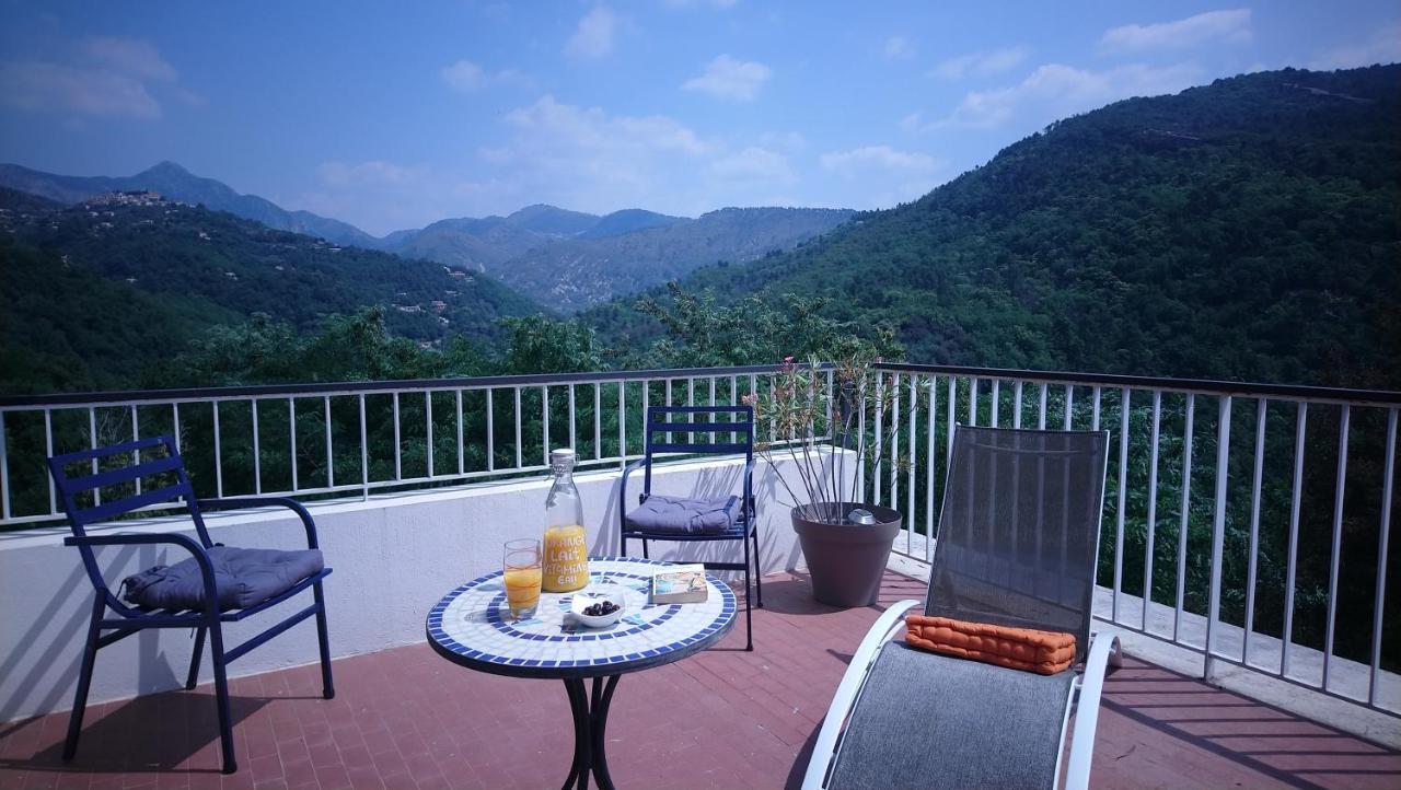 Le Domaine De La Feuilleraie Bed & Breakfast Coaraze Bagian luar foto