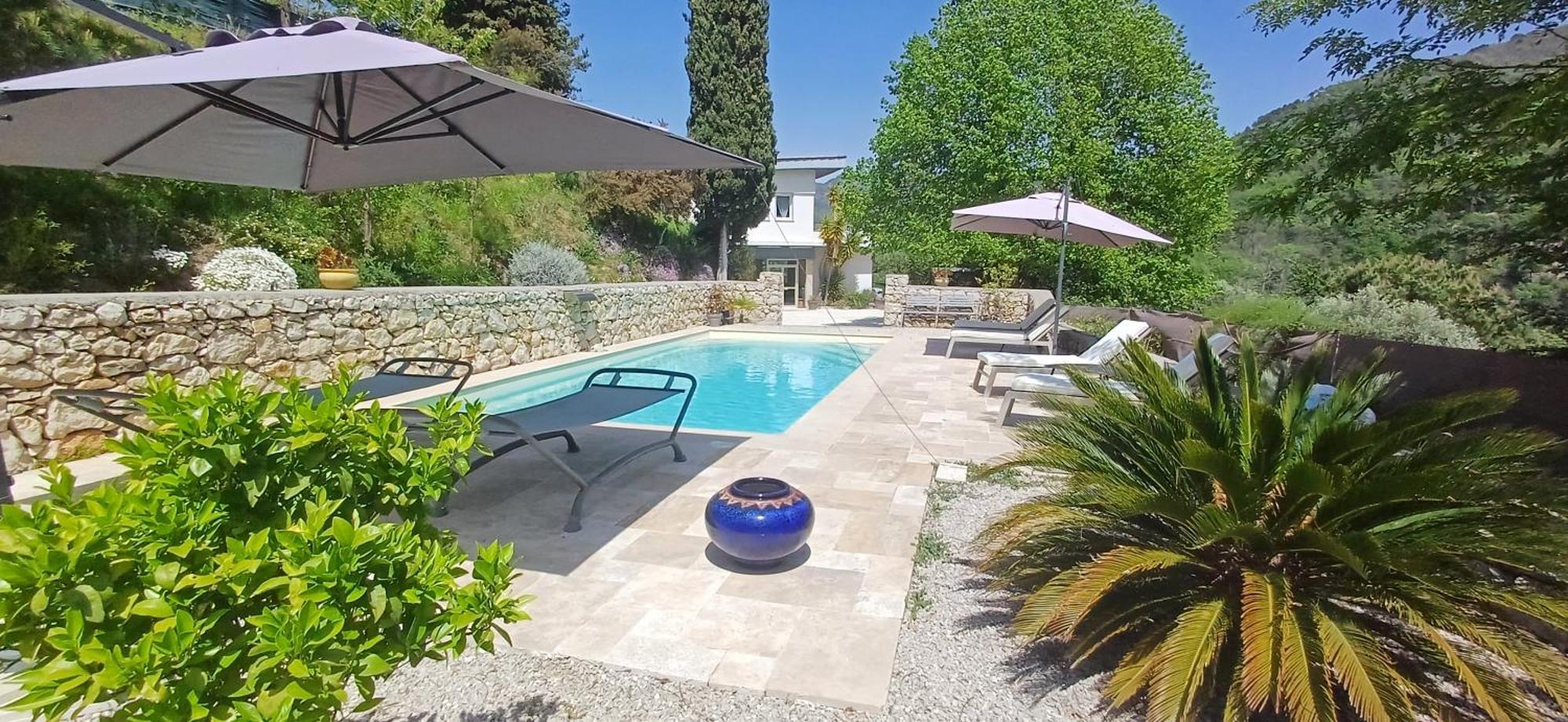 Le Domaine De La Feuilleraie Bed & Breakfast Coaraze Bagian luar foto