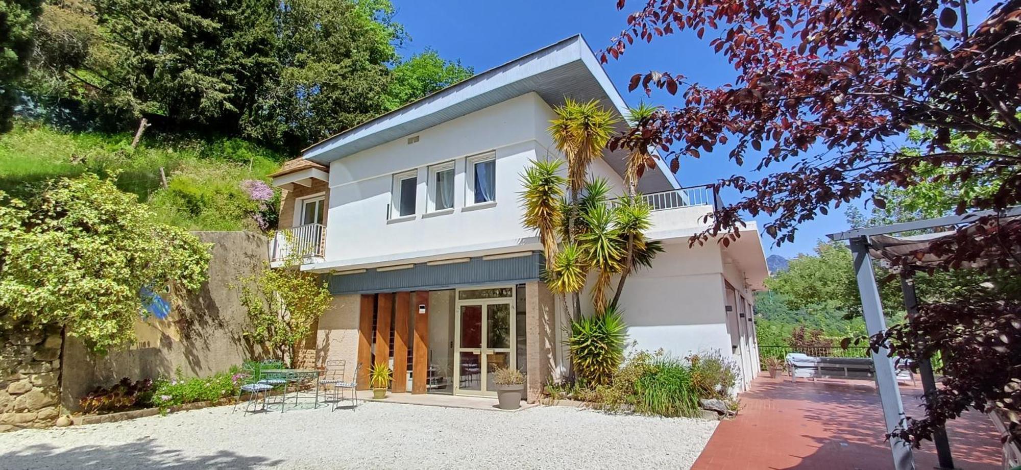 Le Domaine De La Feuilleraie Bed & Breakfast Coaraze Bagian luar foto